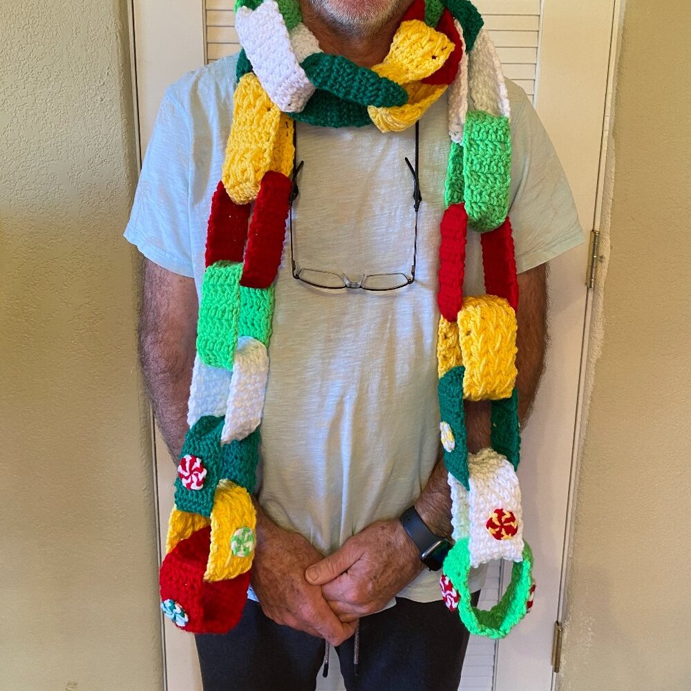 Handmade Crochet Paper Chain Christmas Scarf